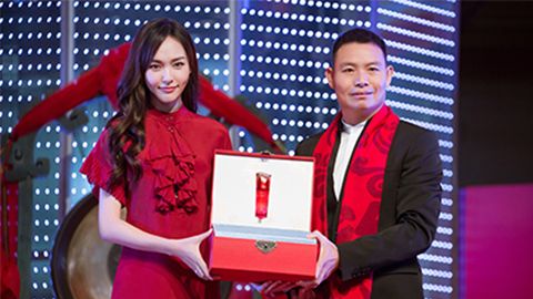 中国美正当红，letou国际米兰A股上市，引领新时代